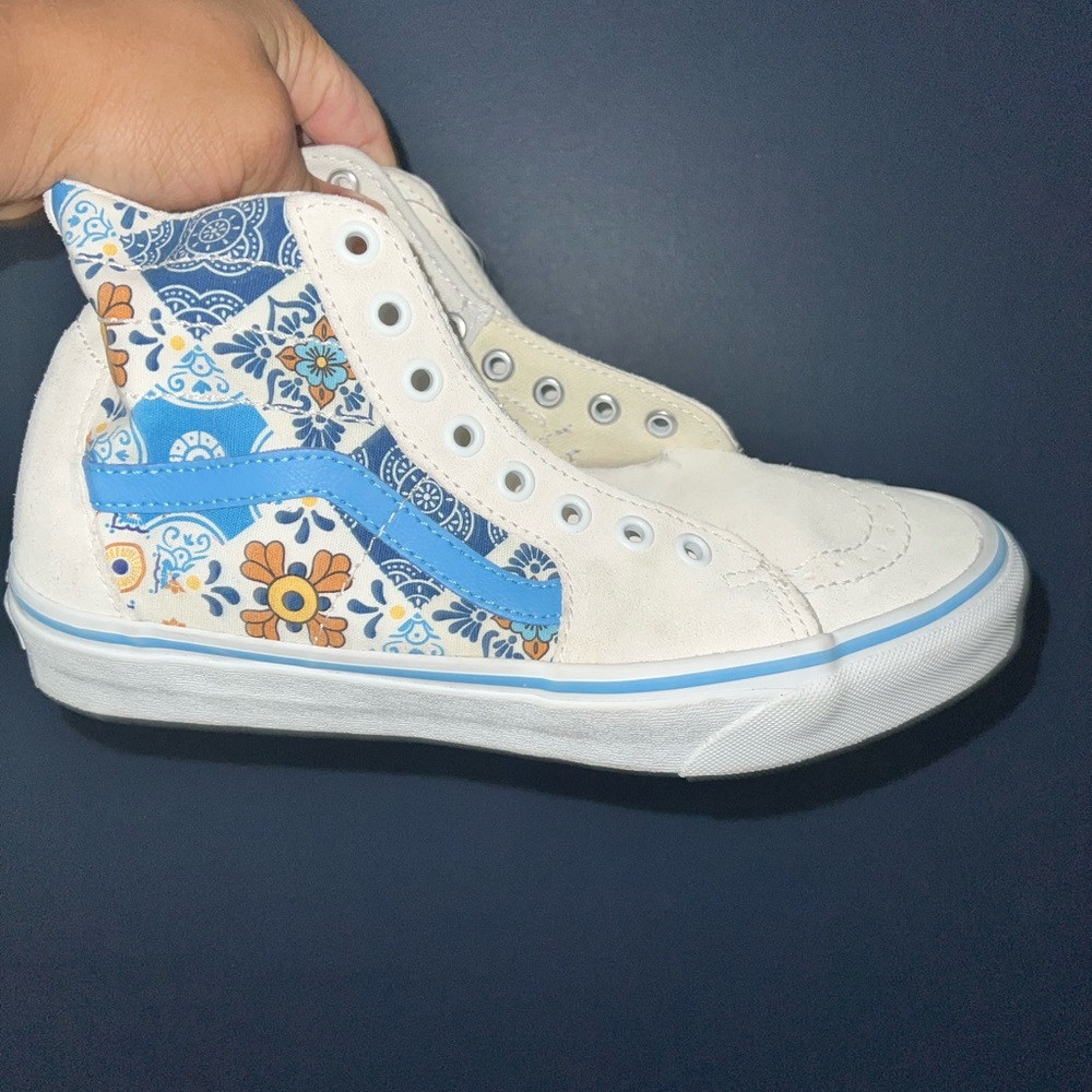 Vans Blue and White Sneakers Artistic High-Tops - Picture 4 of 6